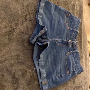 Aeropostale cuffed denim shorts. Size 4.